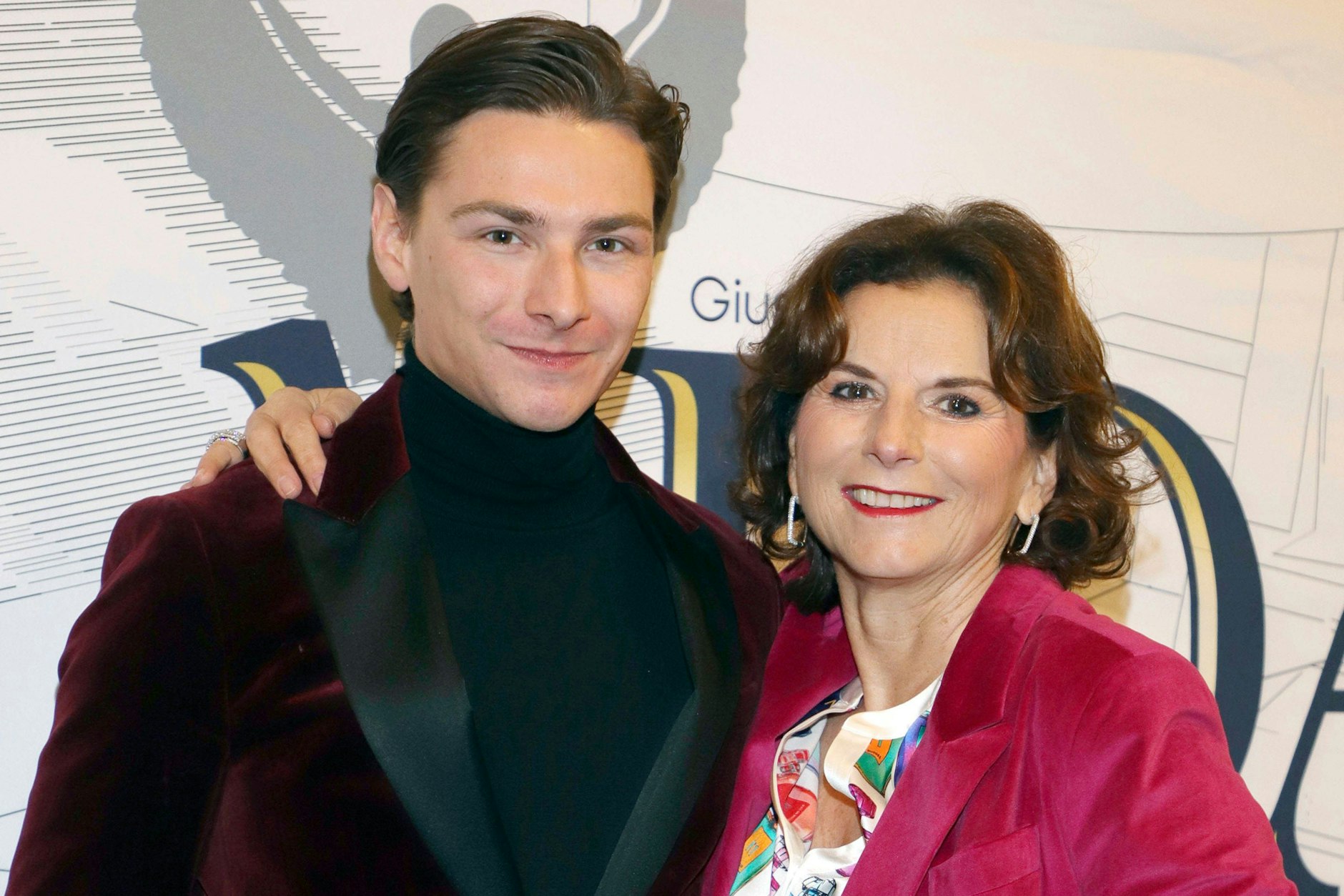 Claudia Obert würde ihrem Lover Max Suhr auch eine jüngere Partnerin gönnen.