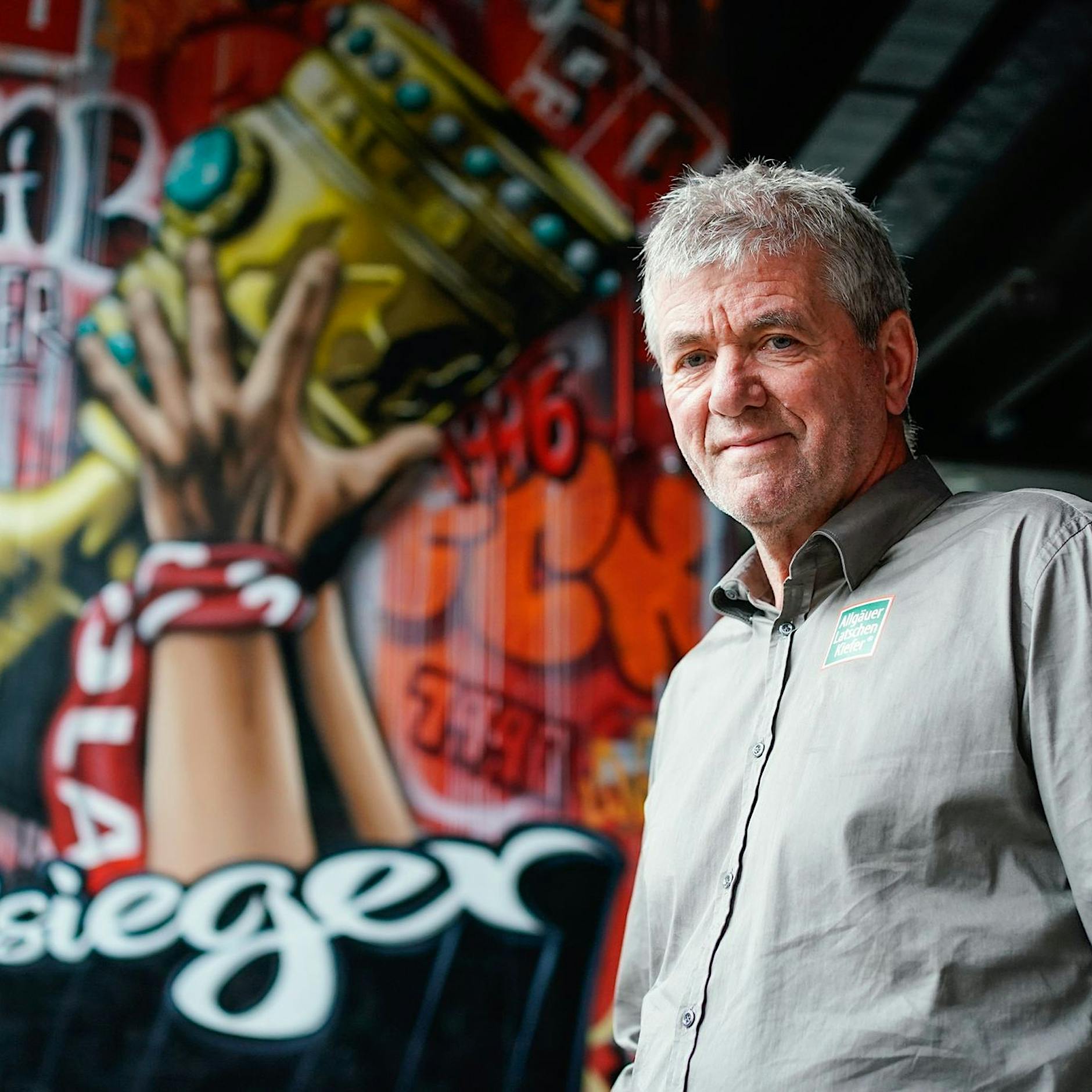 DFB-Pokalfinale in Berlin: Trainer-Oldie Funkel hofft mit Kaiserslautern auf das Wunder