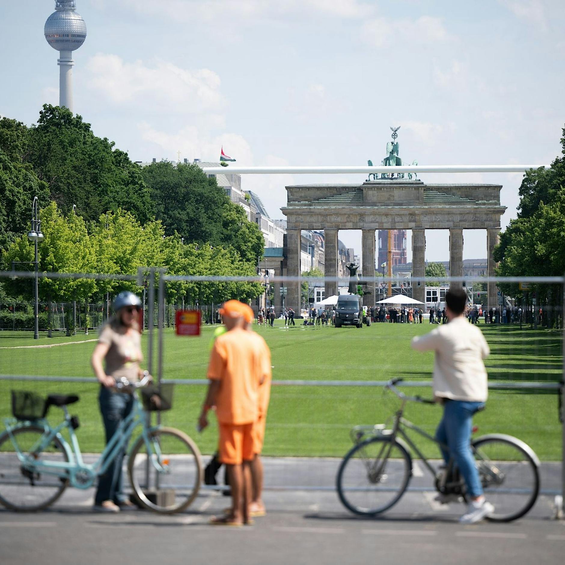 Pokalfinale, Feste, Demos in Berlin: Straßensperrungen am Wochenende