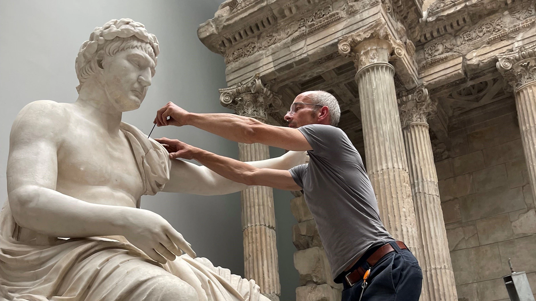 Pergamonmuseum in Berlin: Kopf ab, Arm dran – Antikensammlung zieht vom Süd- in den Nordflügel 