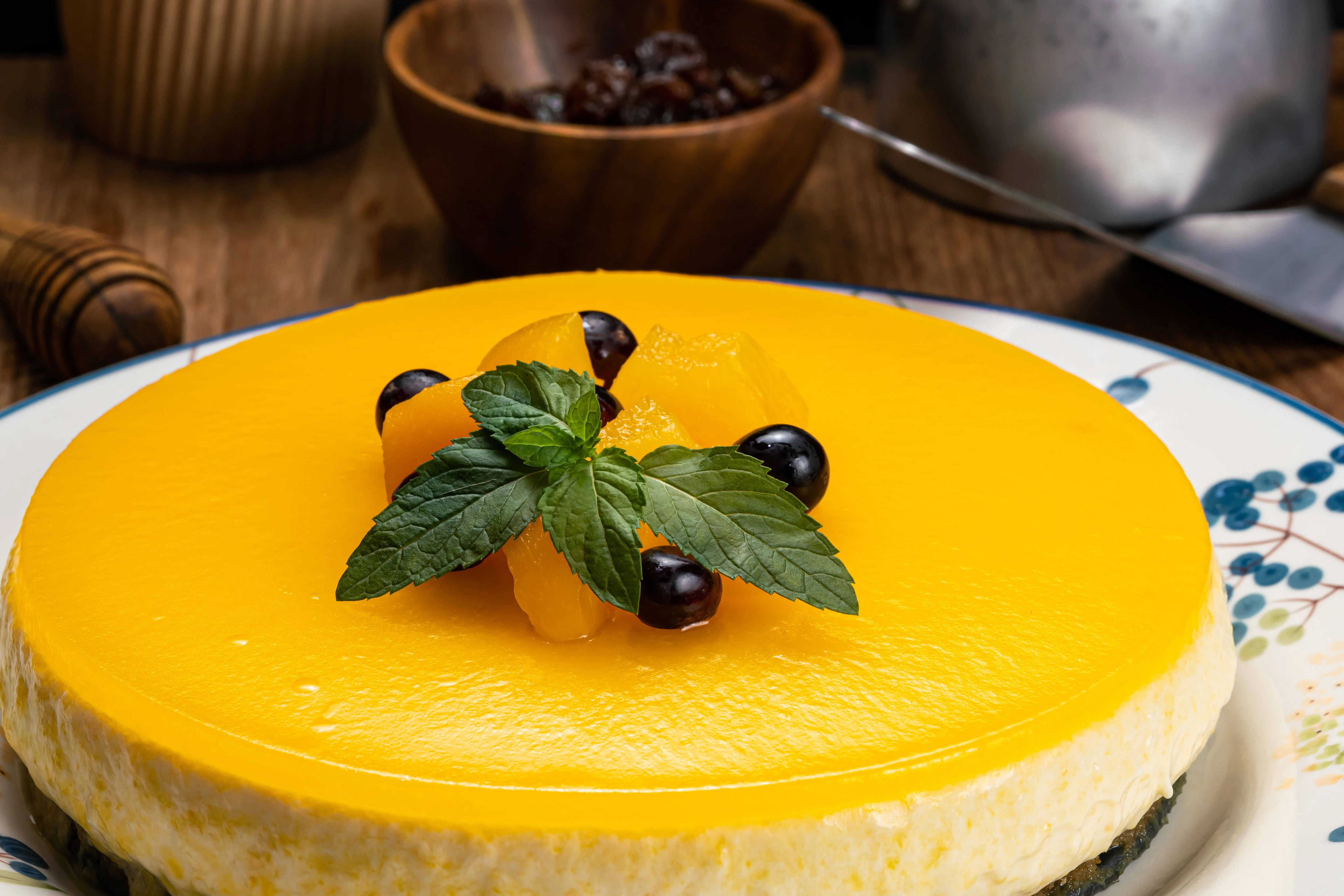 Schmeckt nach Sommer: Omas Pfirsich-Maracuja-Torte.