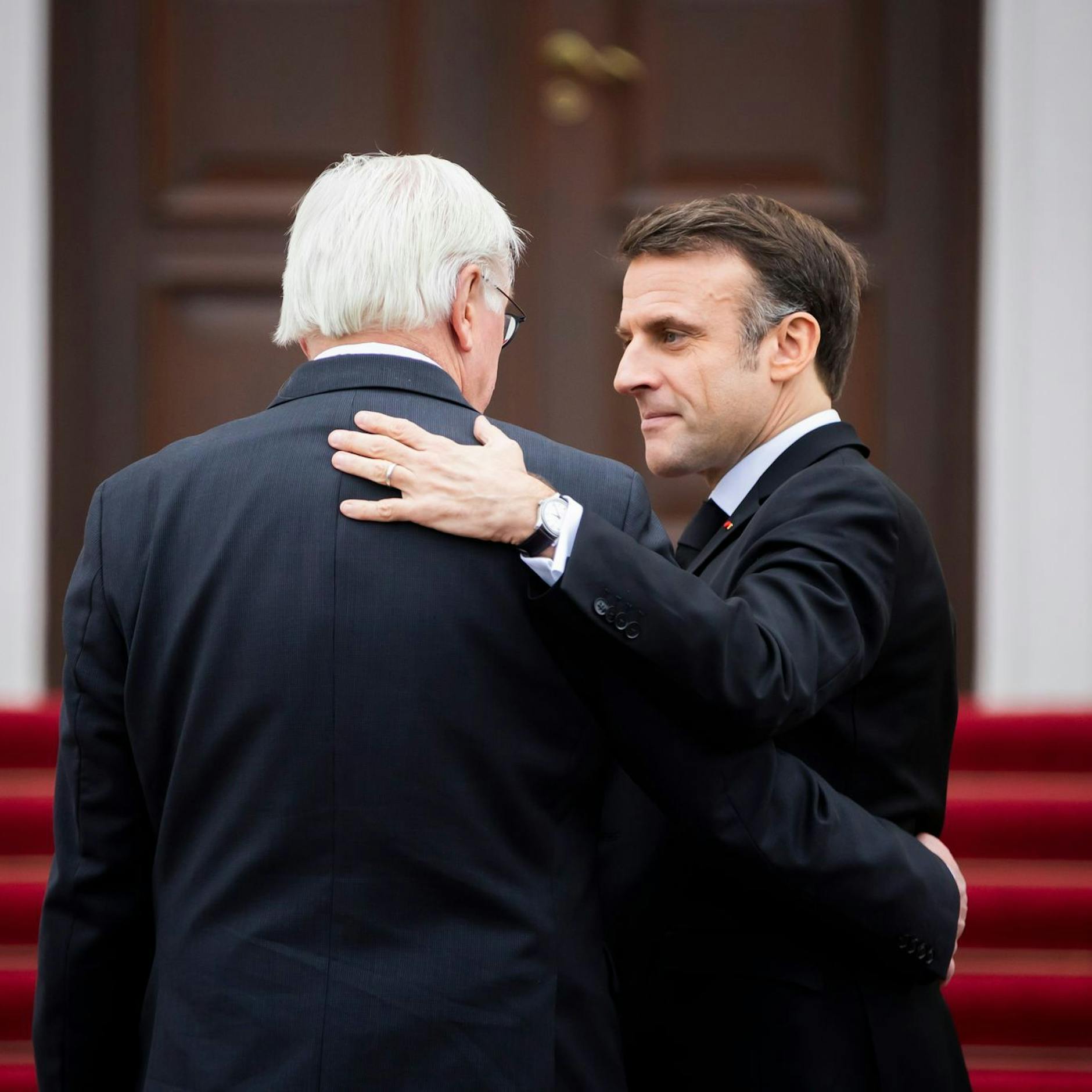 Image - Macrons Staatsbesuch unter schwierigen Vorzeichen