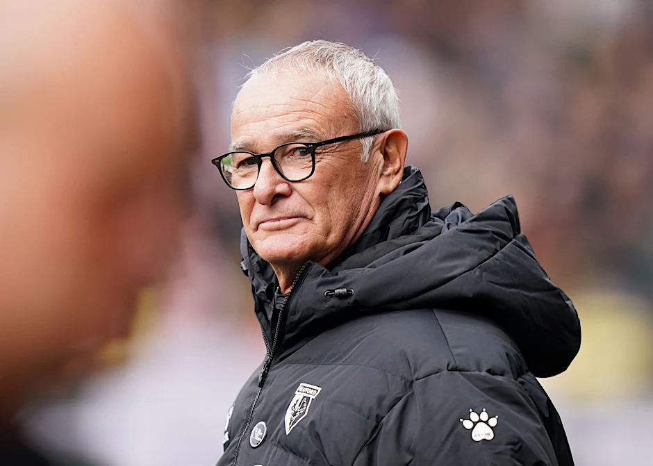 ARCHIV - Claudio Ranieri zieht sich als Trainer von Cagliari Calcio zurück.  