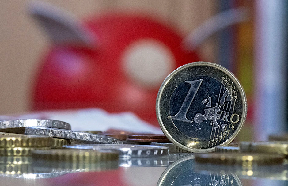 Jeden Pfennig einzeln umdrehen: Das müssen in Deutschland nicht wenige.