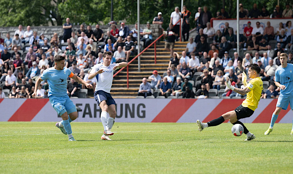 In der 47. Minute brachte Kapitän Berk Inaler Vikotira 89 mit seinem Tor zum 1:0 auf die Siegerstraße im Berliner Pokalfinale gegen TuS Makkabi.