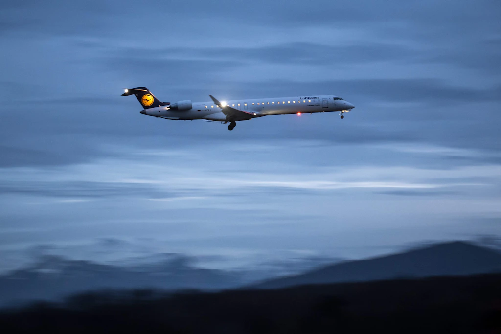 Rauch aus Cockpit: Lufthansa-Maschine muss in Hannover notlanden