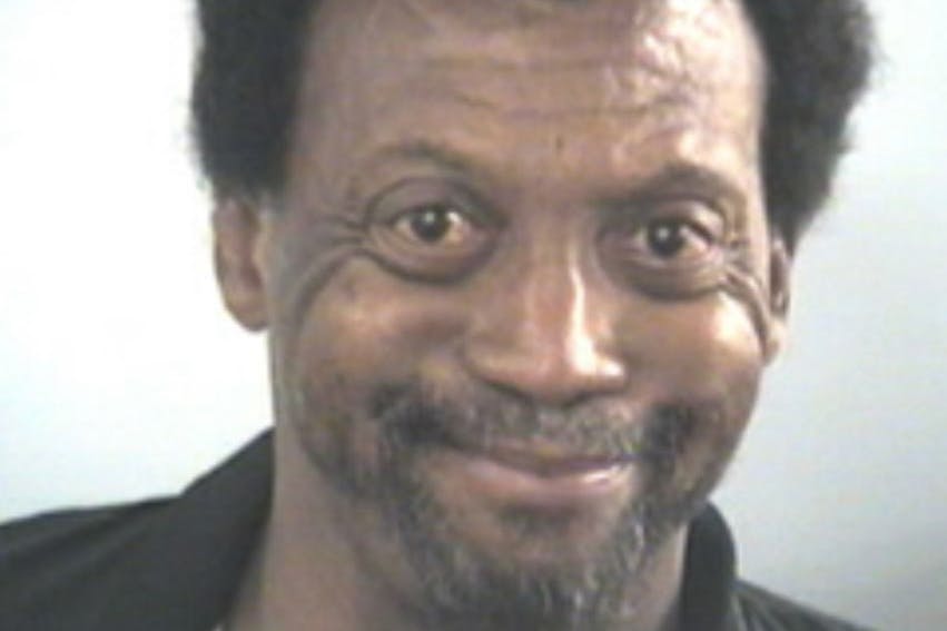 Eines der mehr als 1500 Verhaftungsfotos von Henry Earl