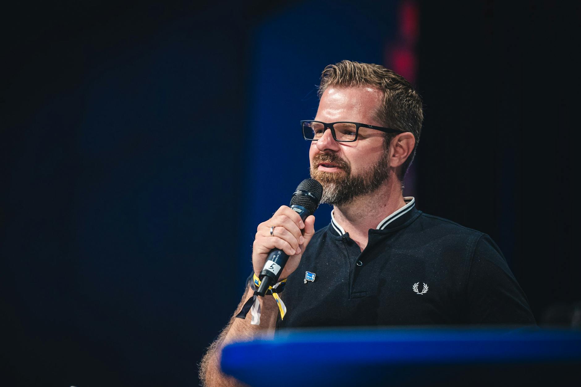 Fabian Drescher, kommissarischer Vereinspräsident, hat bei der Mitgliederversammlung von Hertha BSC angekündigt, als Präsident zu kandidieren.