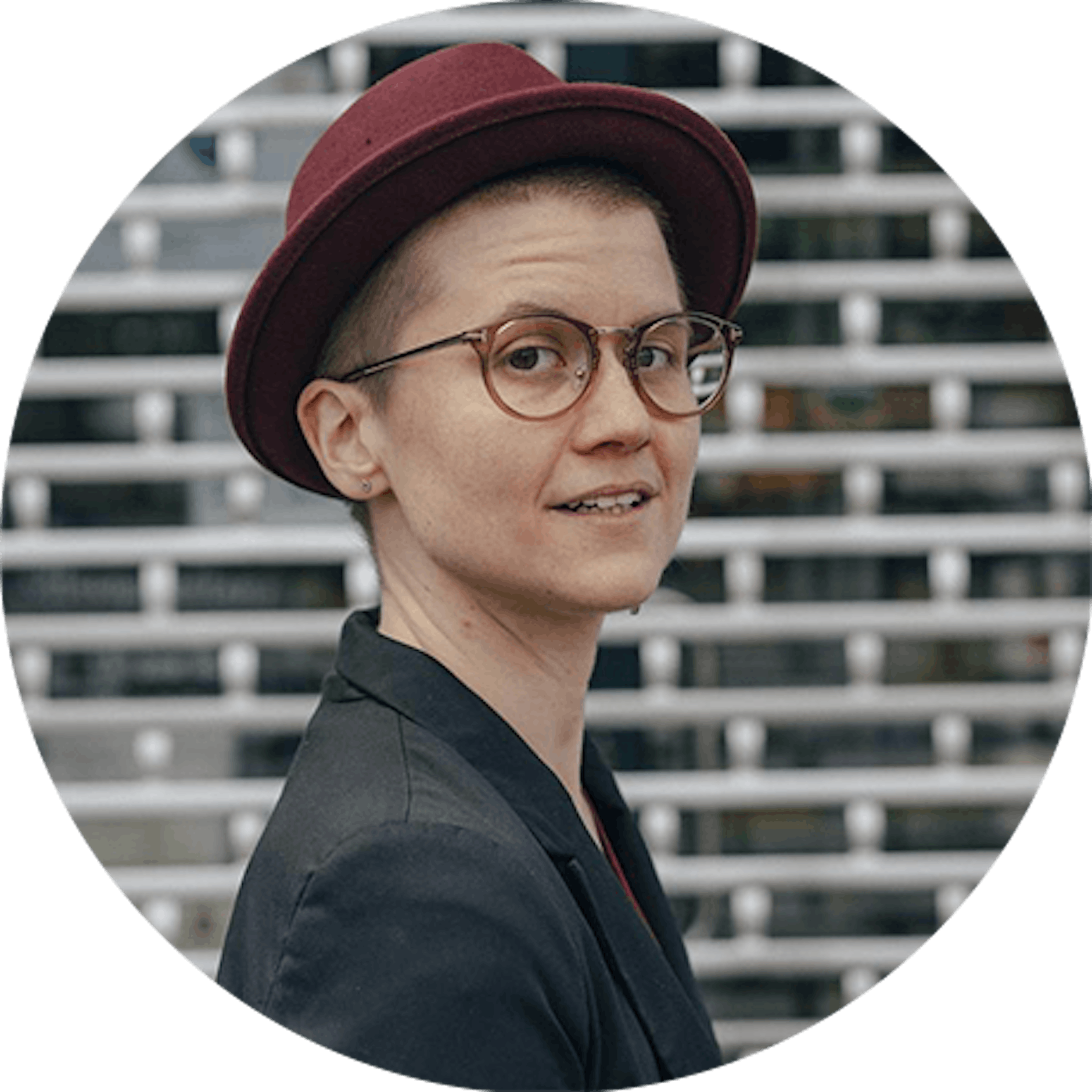 Author - Lena Böllinger