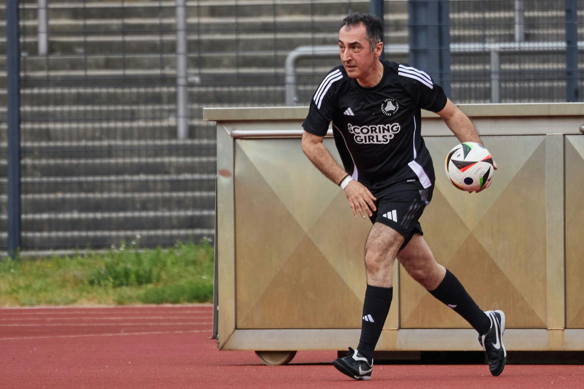 Cem Özdemir (Bündnis 90/Die Grünen), Bundesminister für Ernährung und Landwirtschaft.