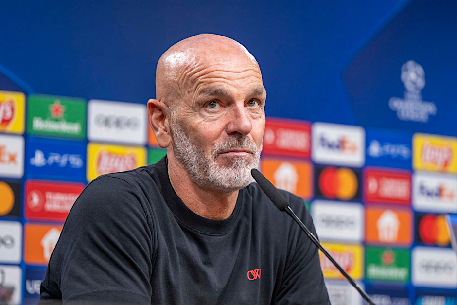 ARCHIV - Der AC Mailand trennte sich von Trainer Stefano Pioli.  