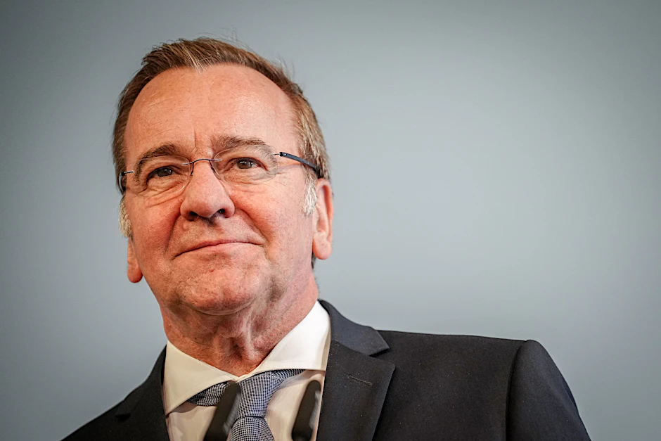 Verteidigungsminister Boris Pistorius (SPD) strebt ein Inkrafttreten des Gesetzes für den neuen Wehrdienst für das erste Halbjahr 2025 an.