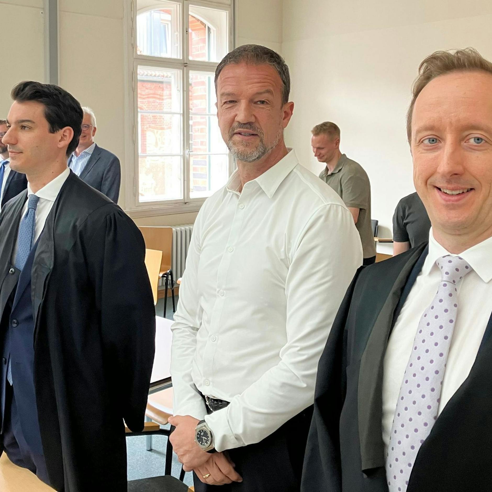 Image - Bobic weist Weitergabe geheimer Unterlagen zurück