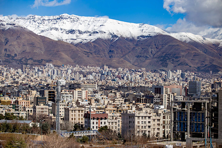 Die iranische Hauptstadt Teheran: Im Iran gab es angeblich kürzlich öffentliche Äußerungen über eine Änderung der Nukleardoktrin.