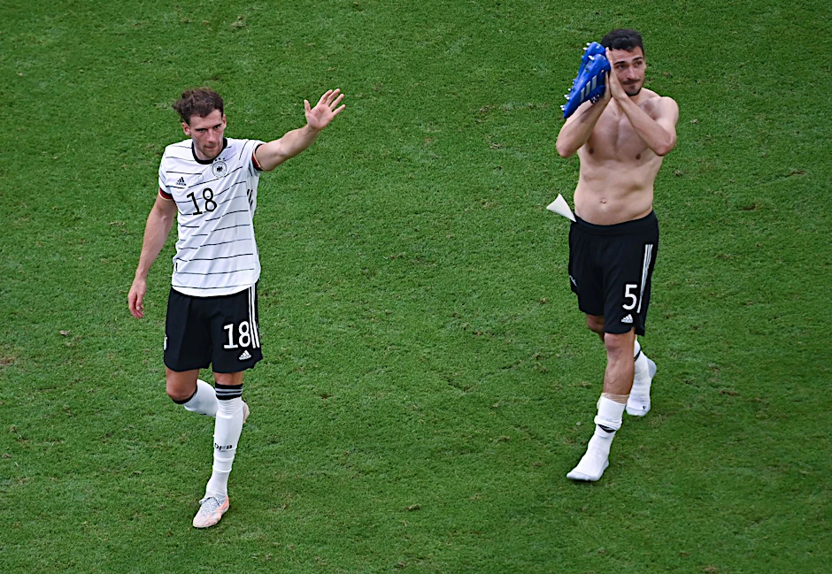 ARCHIV - Leon Goretzka und Mats Hummels wurden nicht für die EM nominiert.  