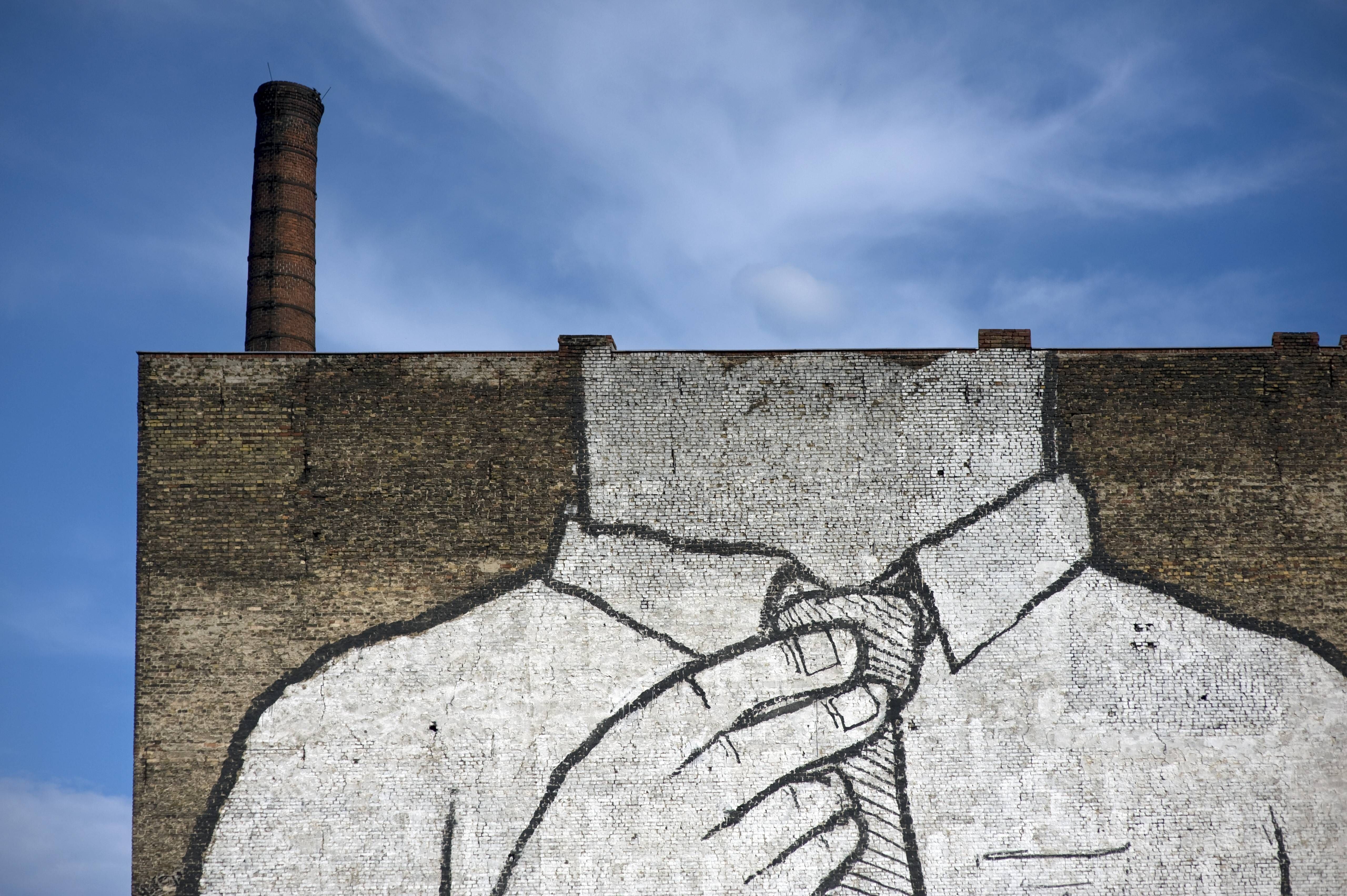 75 Jahre Grundgesetz: Wer die Demokratie verteidigen will, muss anders wirtschaften