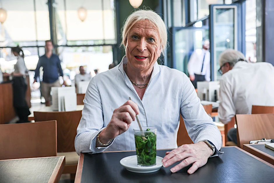PRODUKTION - Georgine Kellermann hat ein Buch verfasst: «Georgine - Der lange Weg zu mir selbst».  