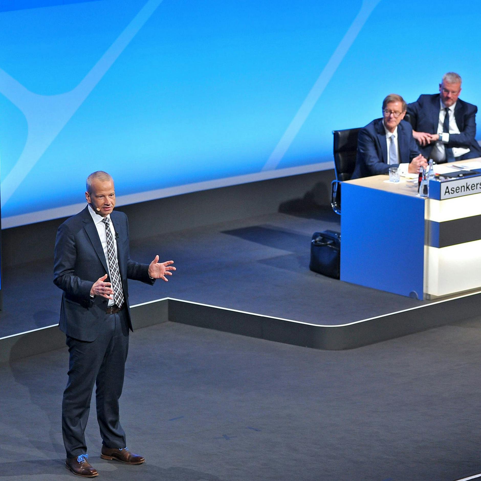 Image - BASF könnte Deutschland Richtung China verlassen? Jetzt reagiert der Chemiekonzern