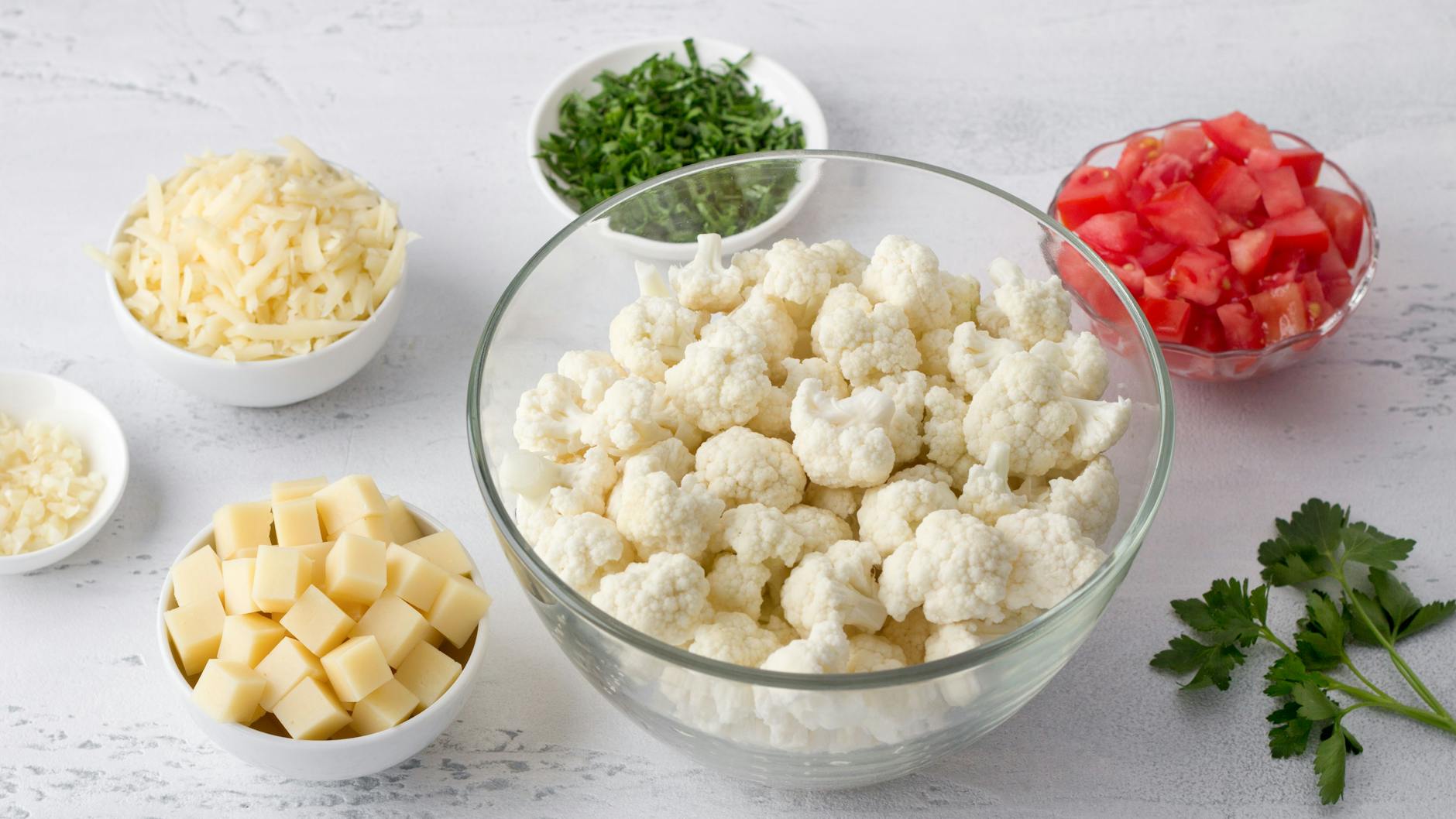 Blumenkohl ist gesund und lecker, vor allem mit diesem Rezept für Blumenkohl-Taler.