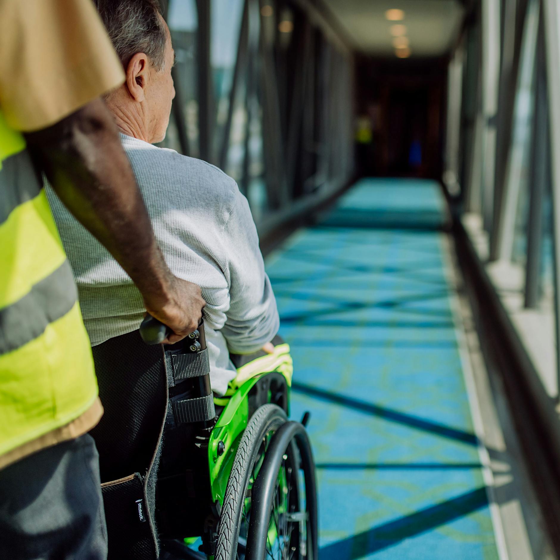 Airline-Chef: Viele Rollstuhl-Passagiere täuschen Behinderung nur vor!