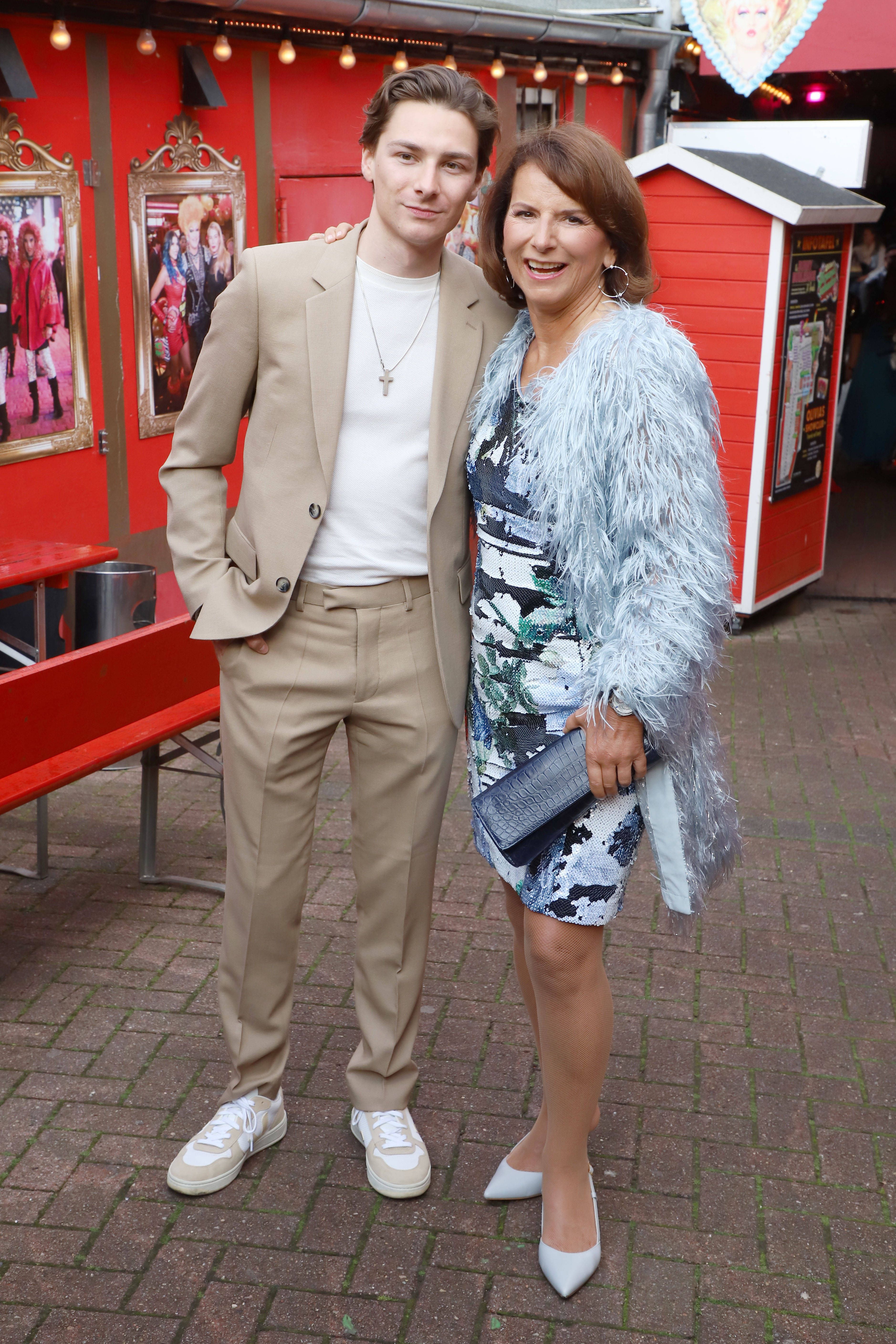 Image - Claudia Obert rotzfrech im Interview: „Seht zu, dass ihr weiterkommt!“