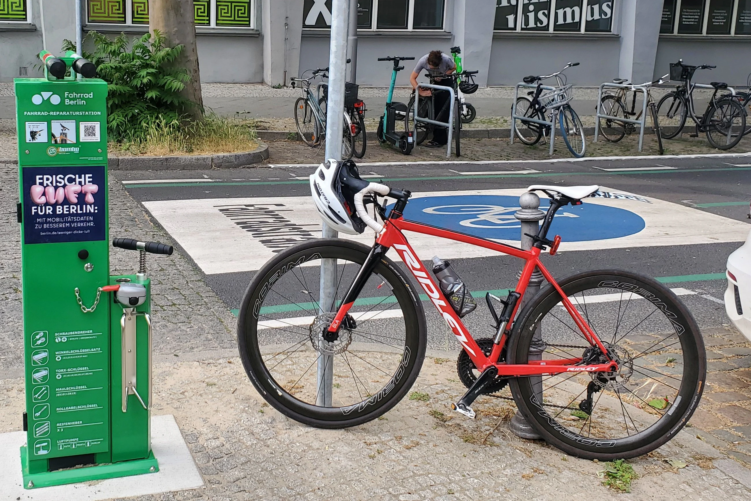 strong>Rad kaputt? Reparier's doch selbst! Berlins Reparaturstationen fr  Fahrrder im Test</strong>
