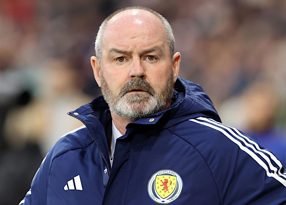 ARCHIV - Steve Clarke ist der Trainer von Schottland.  