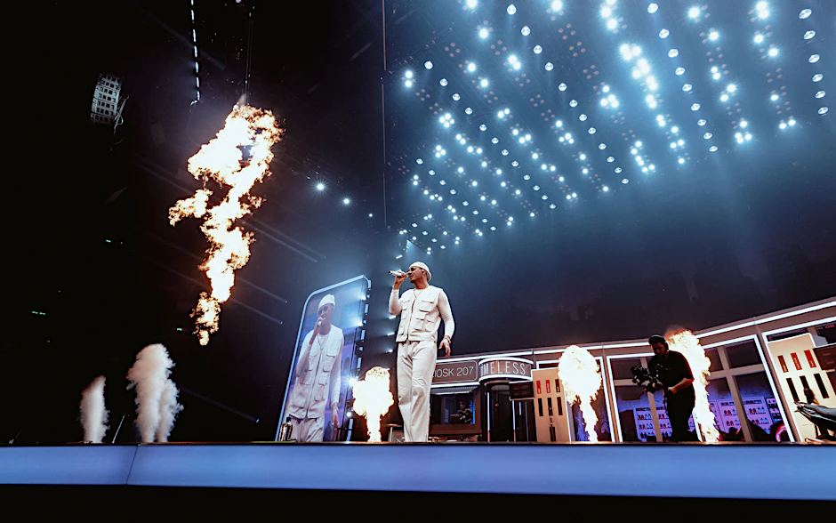 Apache 207 in der Berliner Uber-Arena: So war das Konzert des Rappers von nebenan