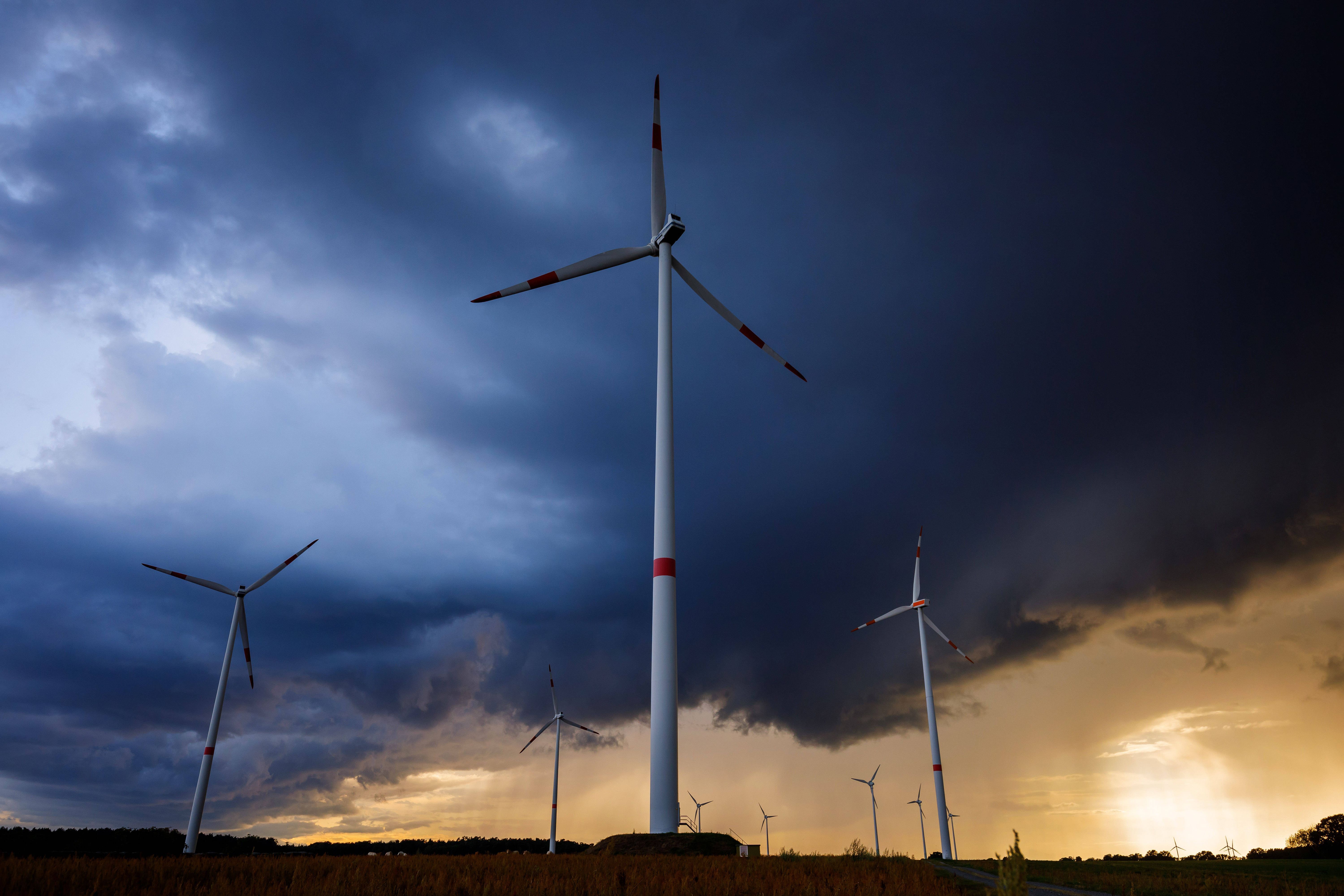 Gewitter, Starkregen, Hochwasser-Gefahr: Unwetter-Warnung für mehrere Bundesländer