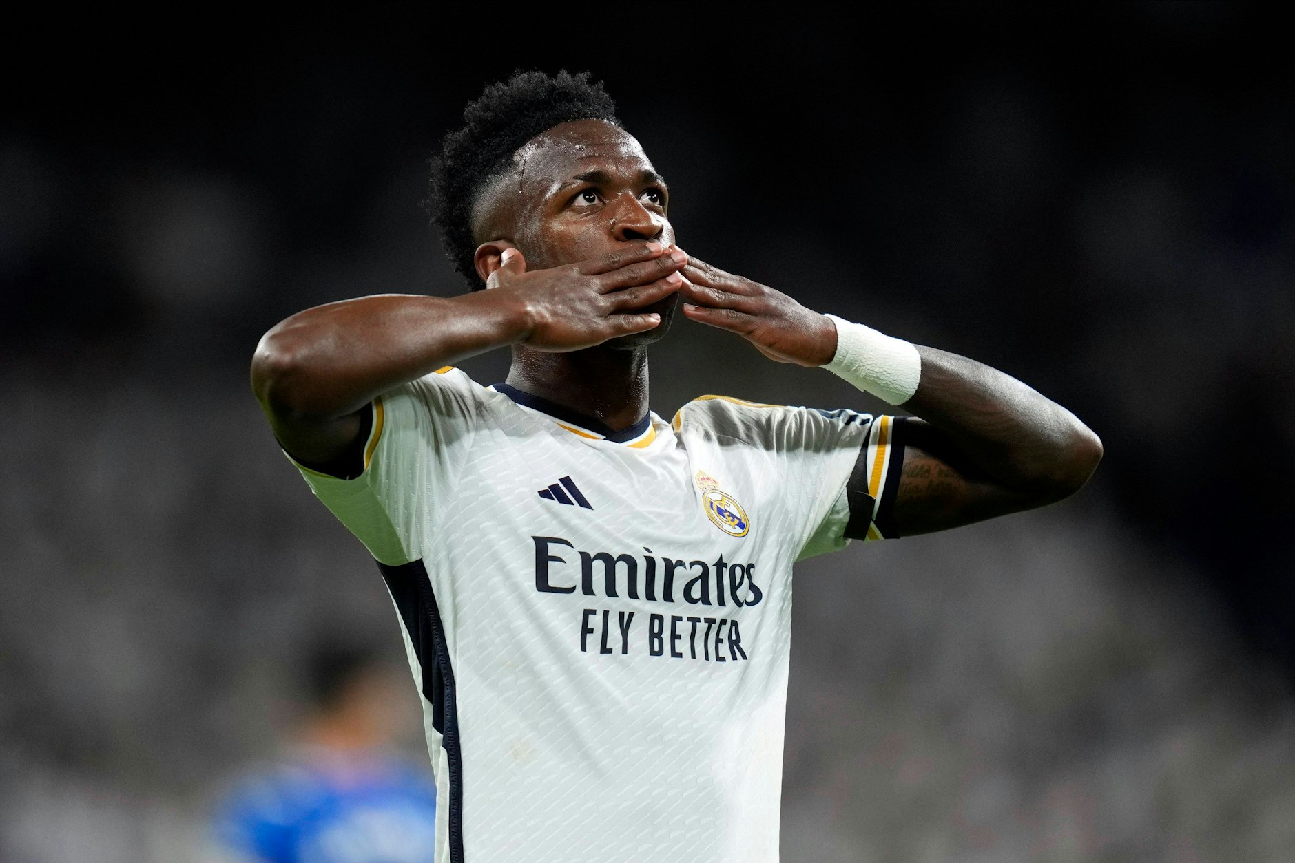 <a href="https://www.berliner-zeitung.de/sport-leidenschaft/vinicius-spricht-uber-rassismus-und-bricht-in-tranen-aus-li.2200056">Vinícius Júnior</a>&nbsp;ist derzeit wohl der beste Stürmer der Welt.