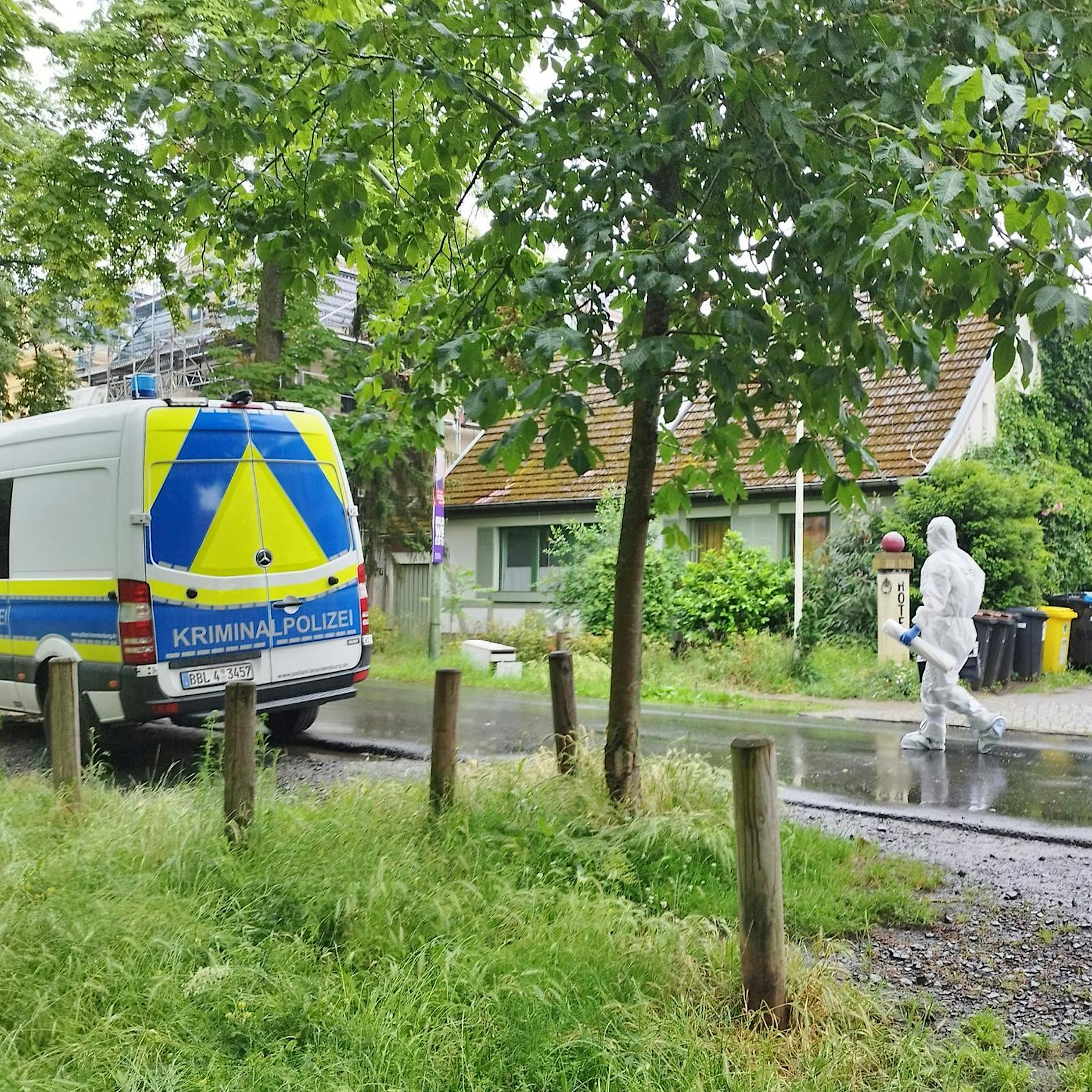 Tödliche Attacke durch Transperson in Potsdam: Jetzt sprechen die Wachmänner