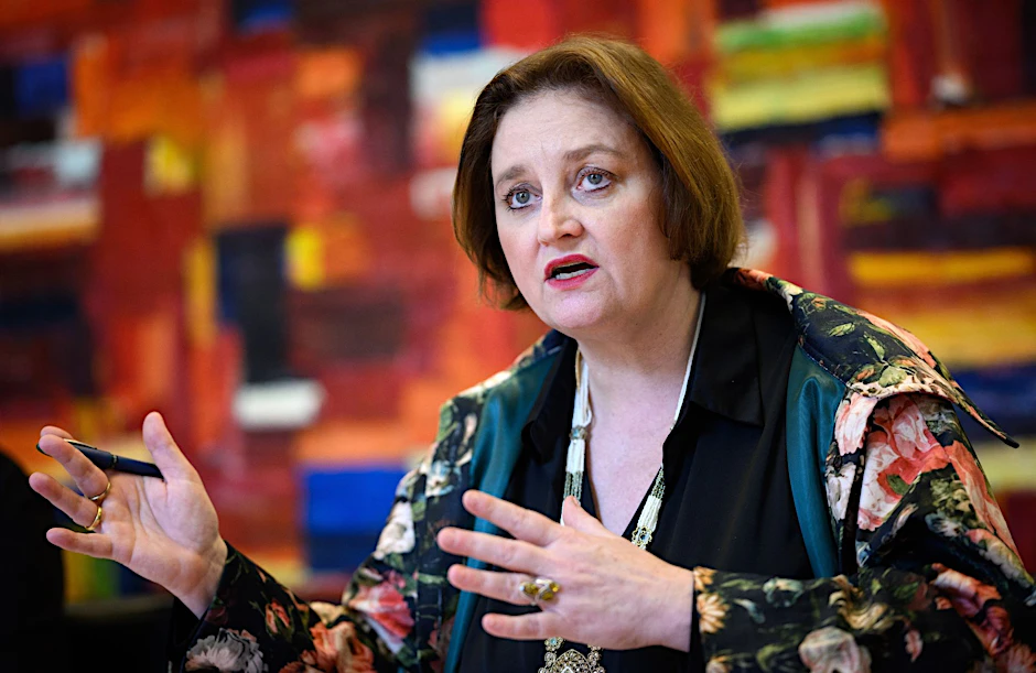 ARCHIV - Ina Czyborra (SPD), Berliner Senatorin für Wissenschaft, Gesundheit und Pflege, spricht.  