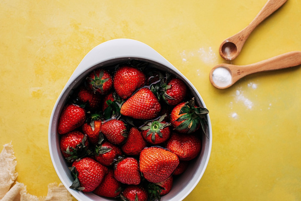 Erdbeeren waschen mit dem NatronTrick So werden sie richtig sauber!