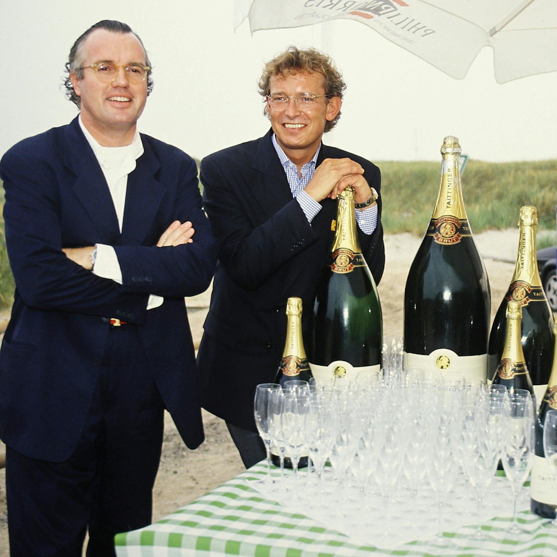 Sylt-Style zwischen Preppy und Punk: Schulter-Pullover, Stachelfrisur und andere Meinung