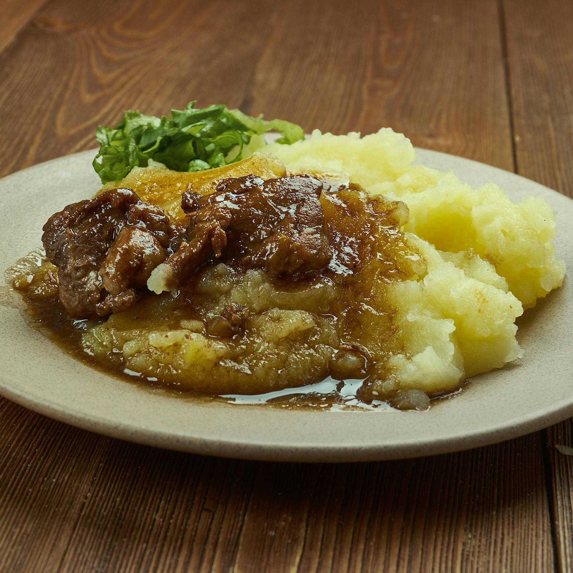 DDR-Klassiker: Kennen Sie noch „Deichelmauke“? So einfach und lecker!