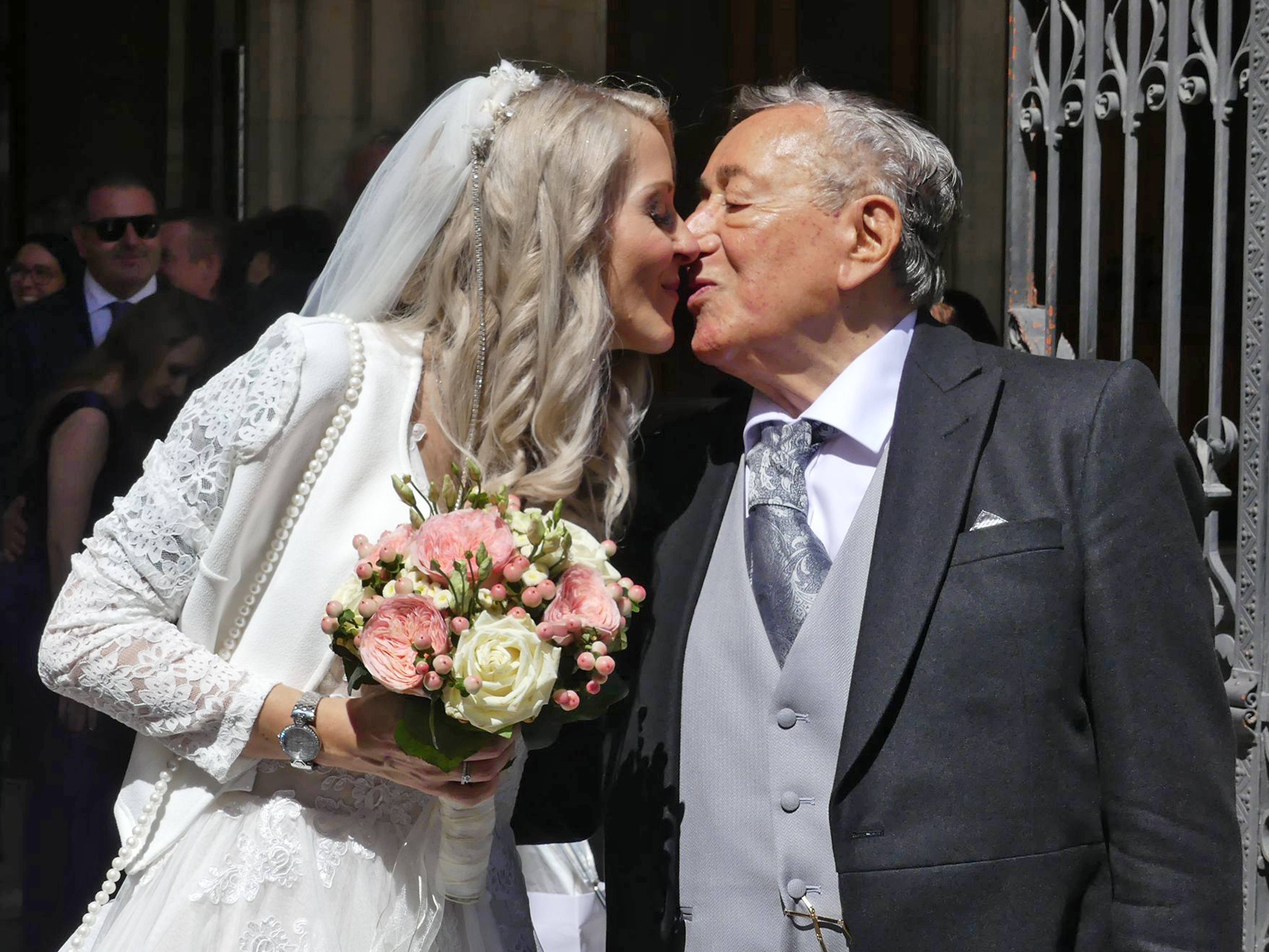 Richard Lugners sechste Hochzeit: Elizabeth Taylor, Zsa Zsa Gabor und Co. waren noch öfter verheiratet