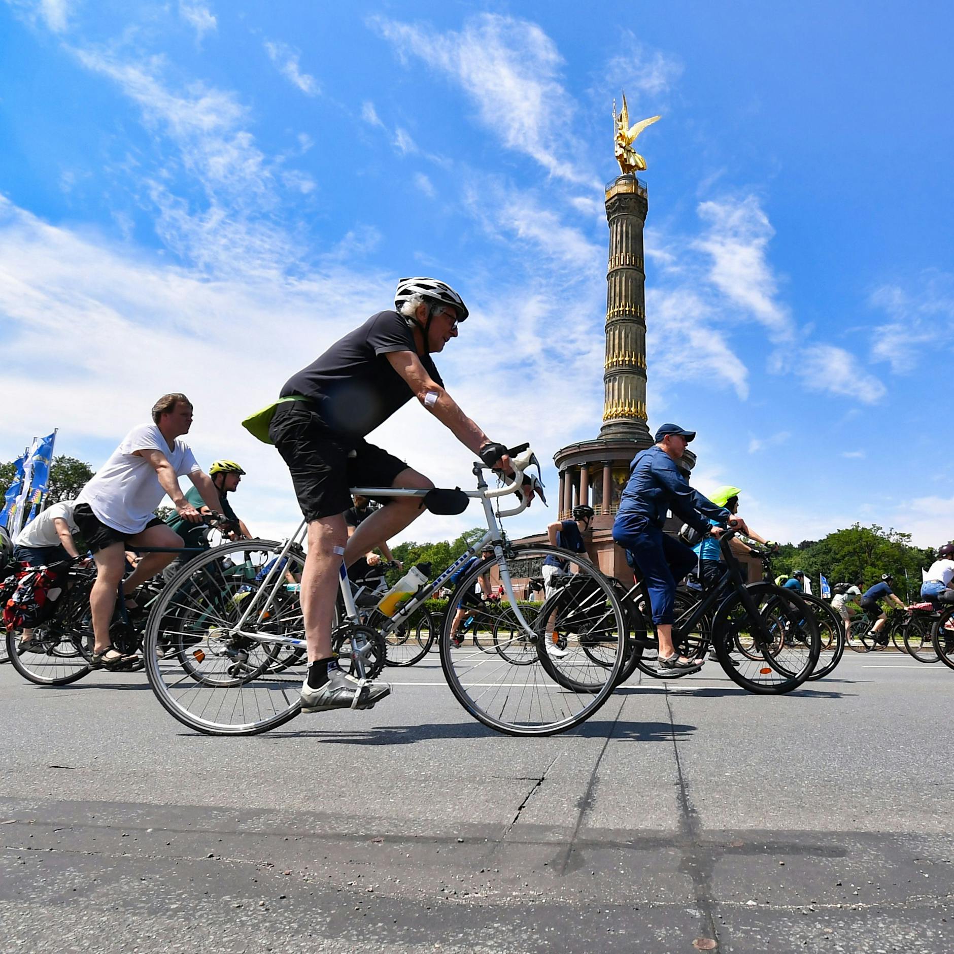 32.000 radeln bei ADFC-Sternfahrt quer durch Berlin