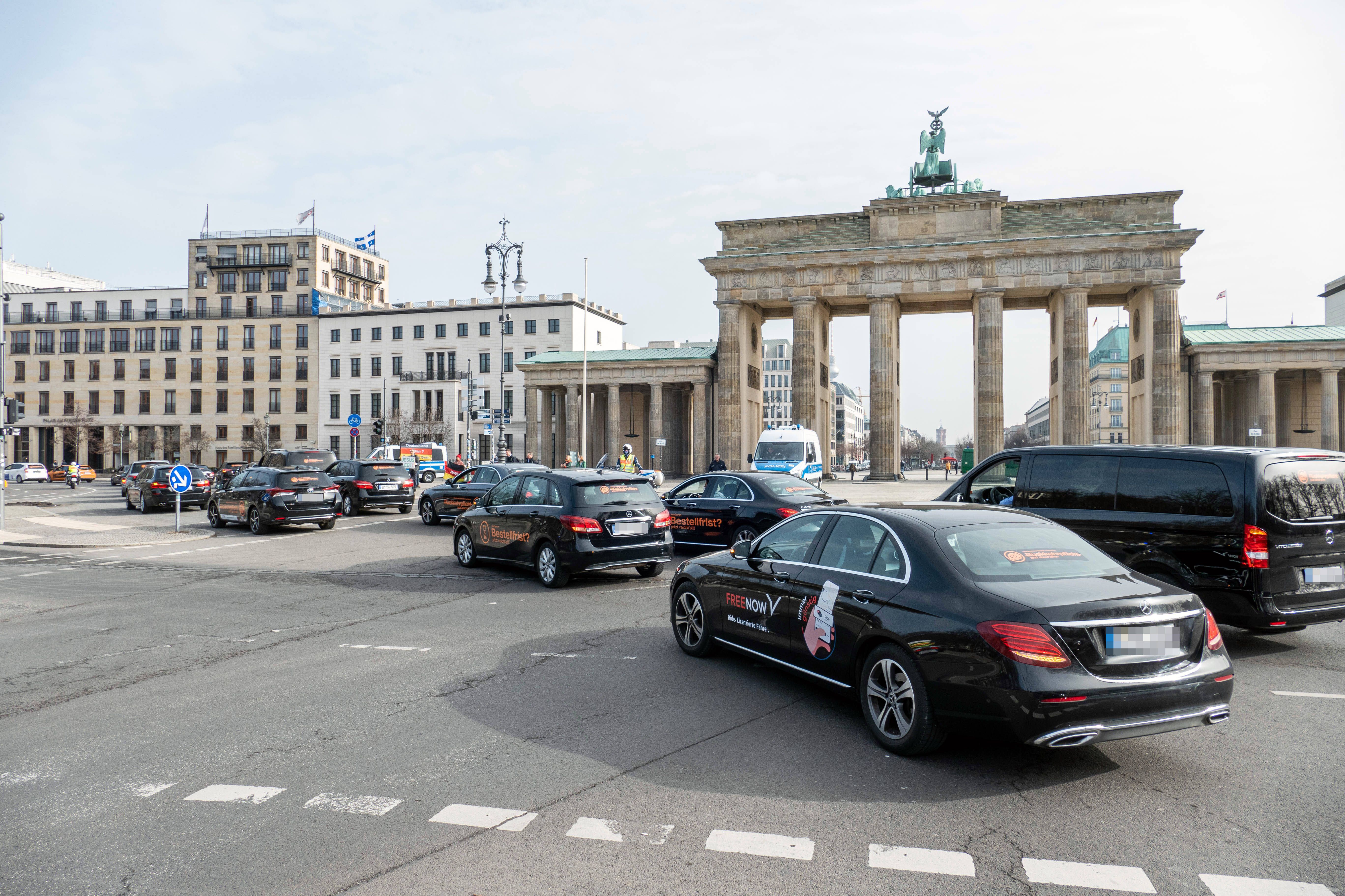 Uber in Berlin: Ein Drittel der Fahrer ohne Konzession – Senat greift durch