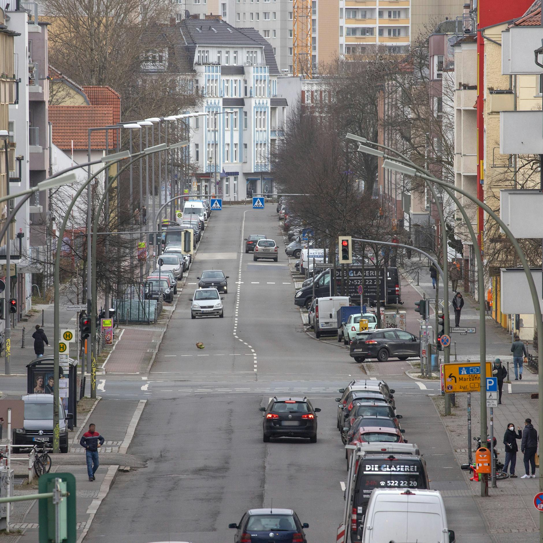 Versuchter Raubmord in Friedrichsfelde: Polizei Berlin sucht Zeugen