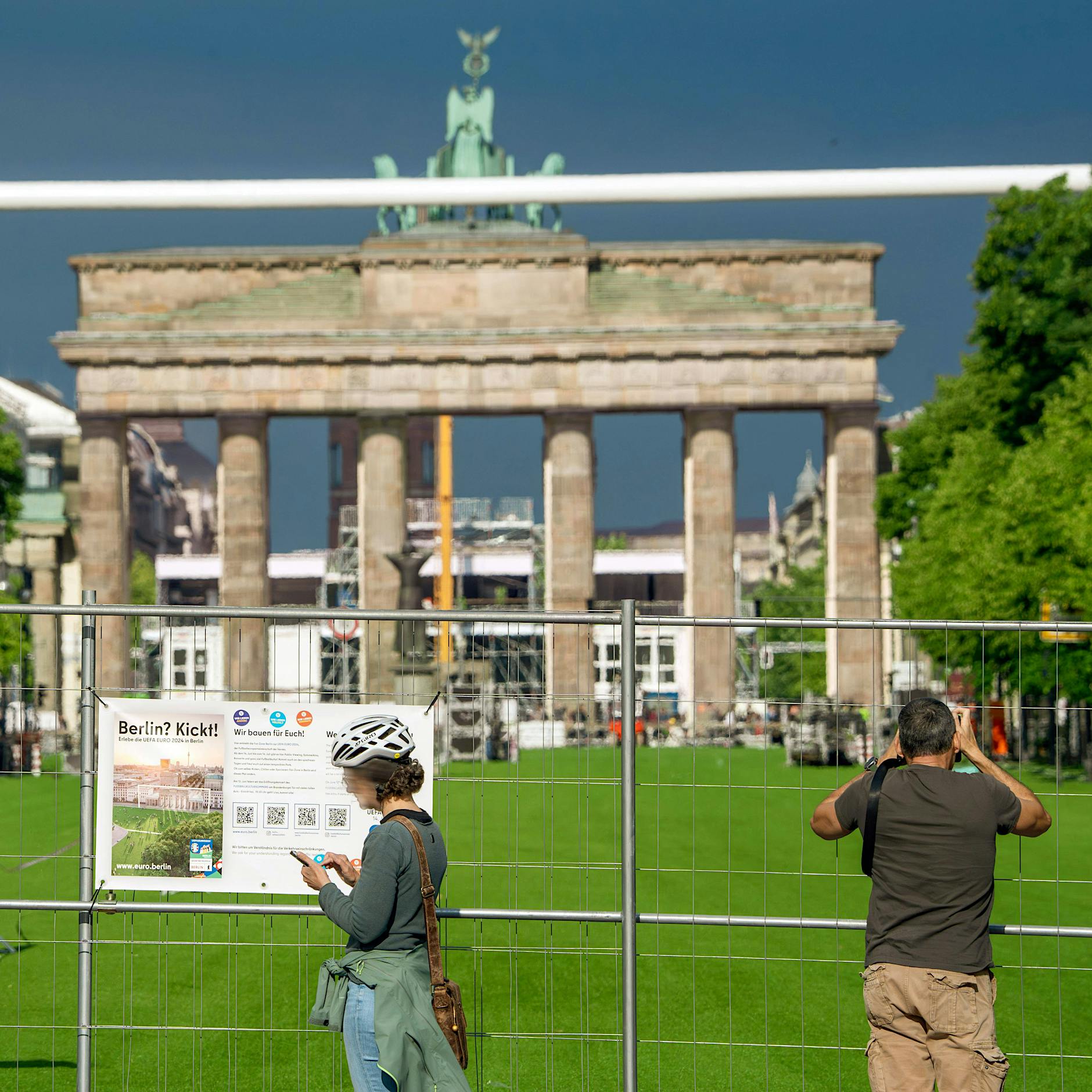 Terror-Gefahr bei Fußball-EM: Jeder Zweite hat laut Umfrage Angst