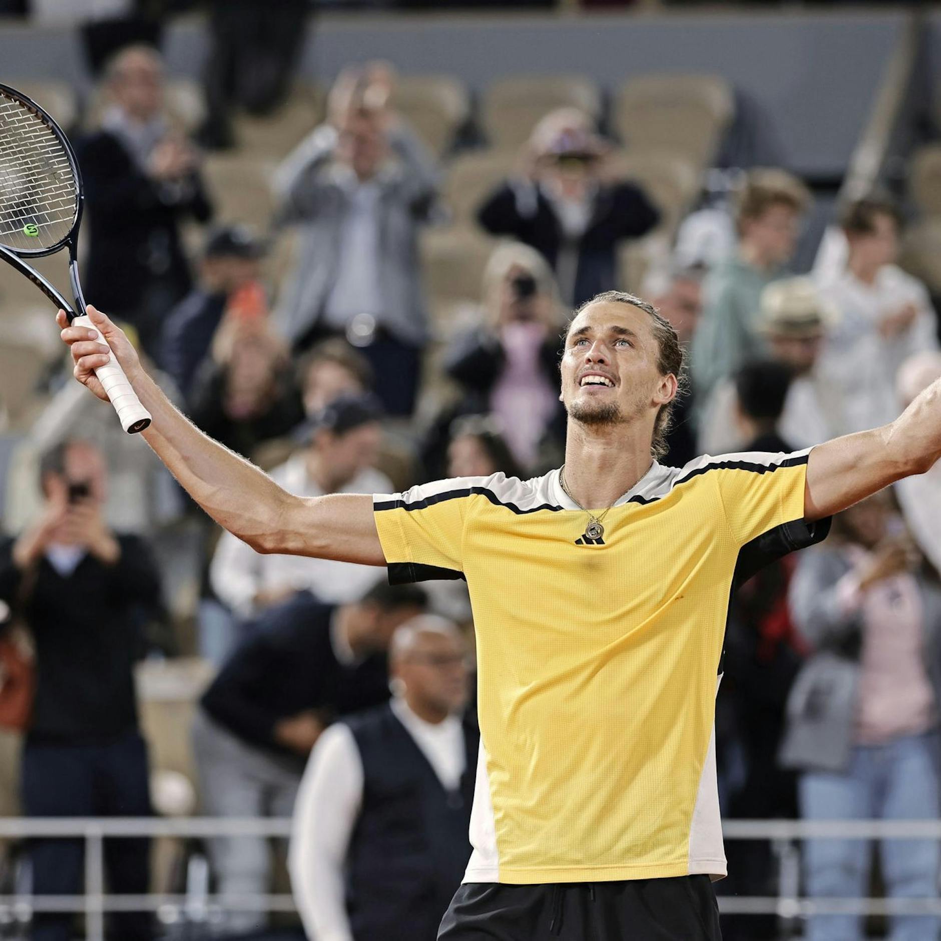 Image - „Kämpfer vor dem Herrn“: Zverev blüht in Crunchtime auf