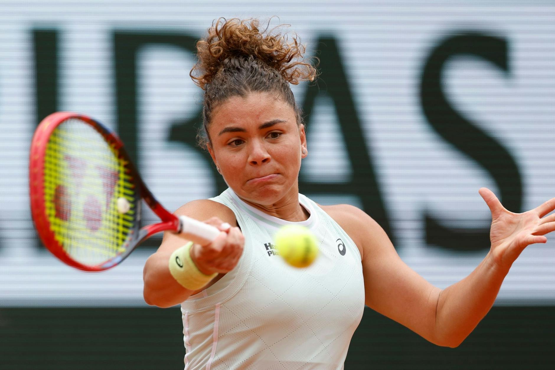 Steht in Paris überraschend im Halbfinale: Jasmine Paolini.