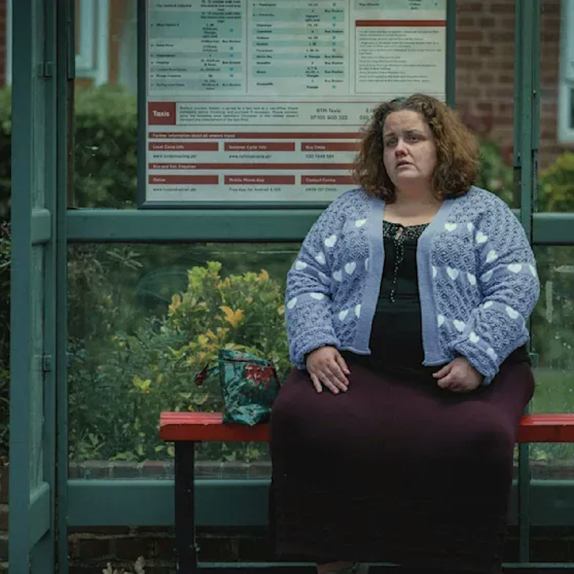 Schauspielerin Jessica Gunning spielt die Stalkerin Martha im Netflix-Hit „Rentierbaby“.