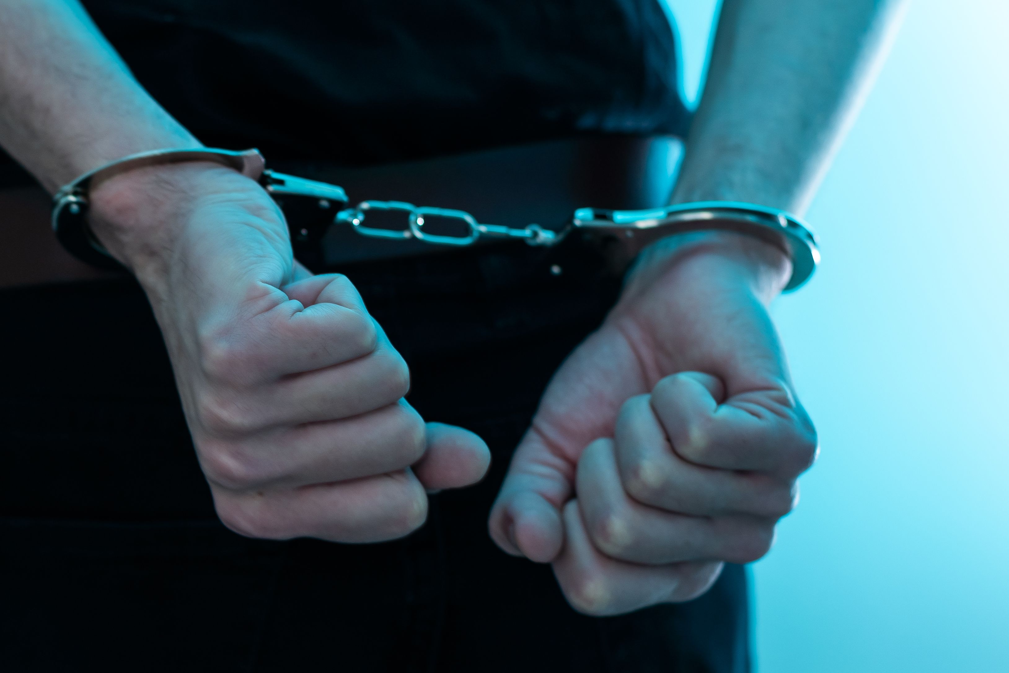 YouTuber Alex Choi festgenommen: Lamborghini aus Hubschrauber mit Feuerwerk beschossen