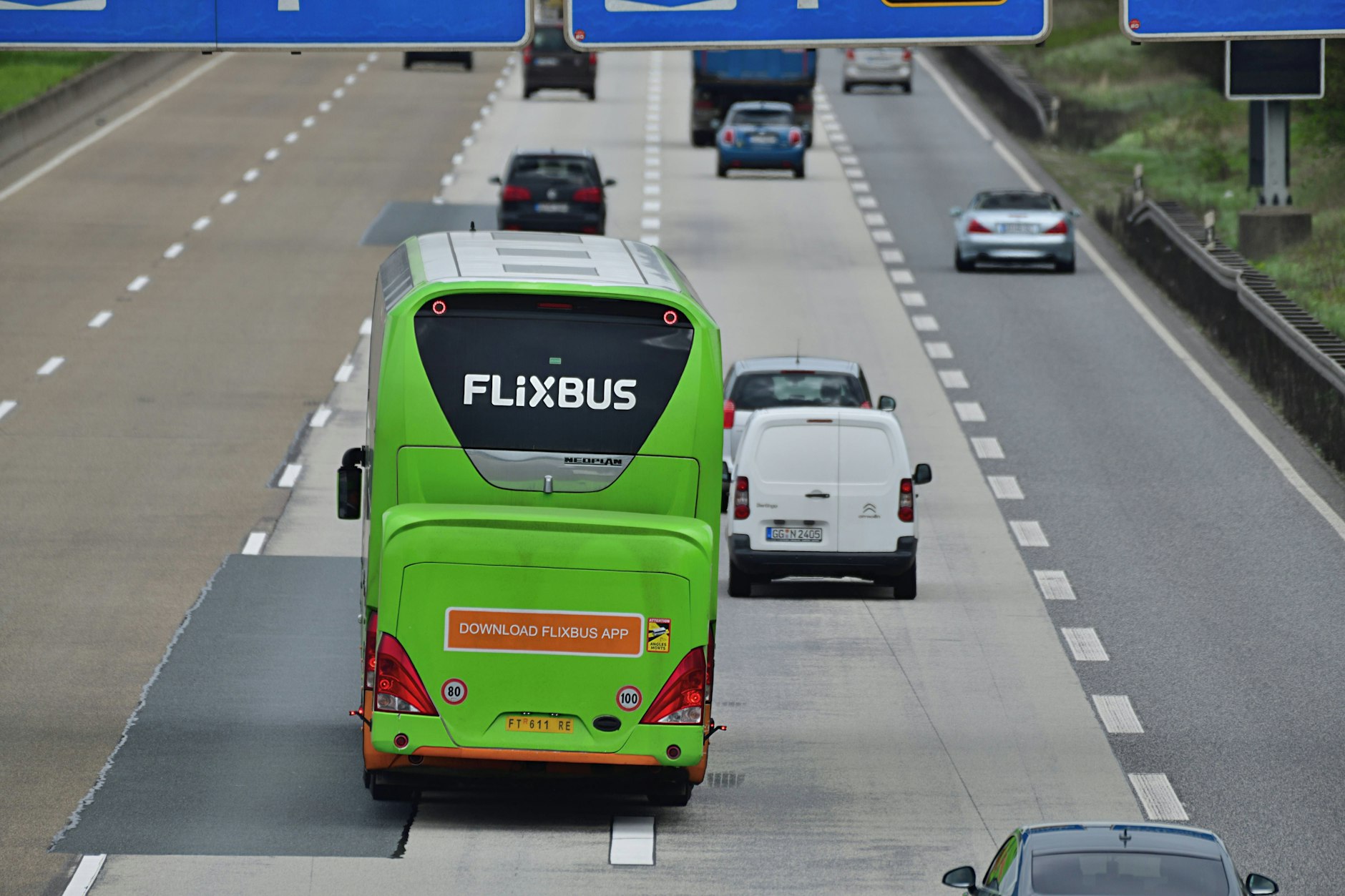 Passagiere sorgten dafür, dass der Flixbus auf einem Rastplatz anhielt.