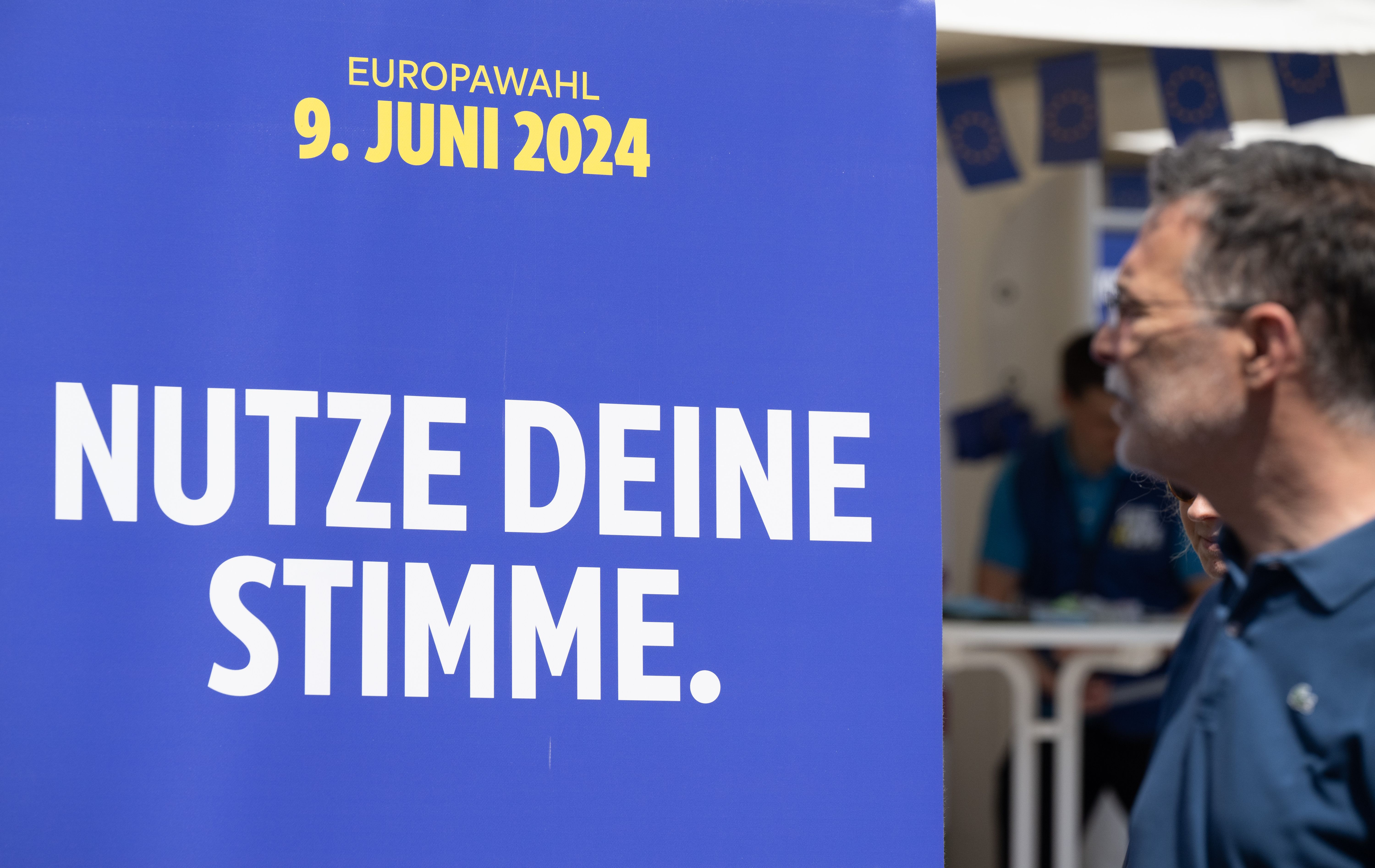 Image - Nach EU-Wahlschlappe: Macron kündigt Neuwahlen in Frankreich an