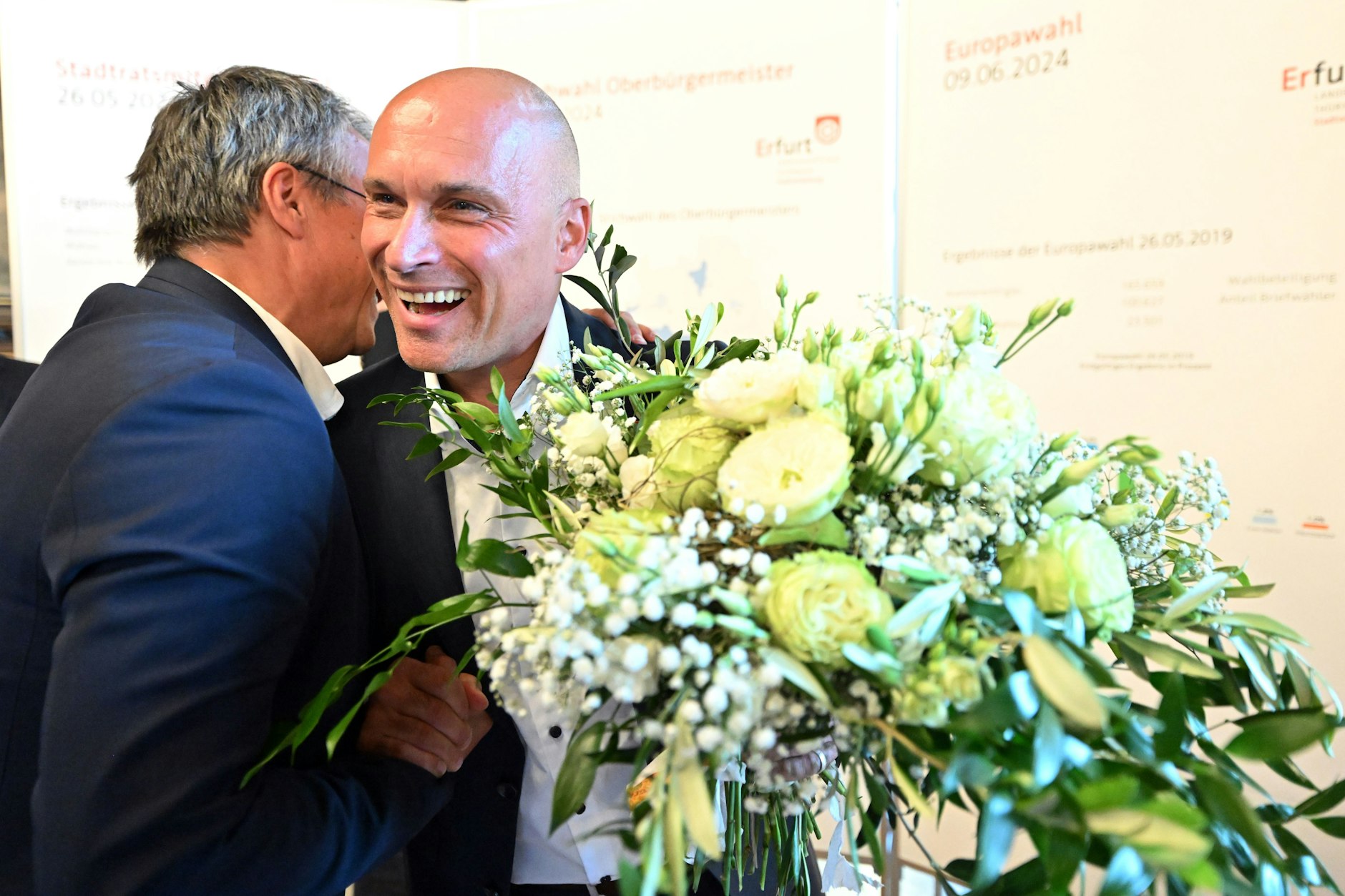 Andreas Horn (CDU) freut sich über den Sieg in der Stichwahl um das Oberbürgermeisteramt in der Thüringer Landeshauptstadt Erfurt.&nbsp;