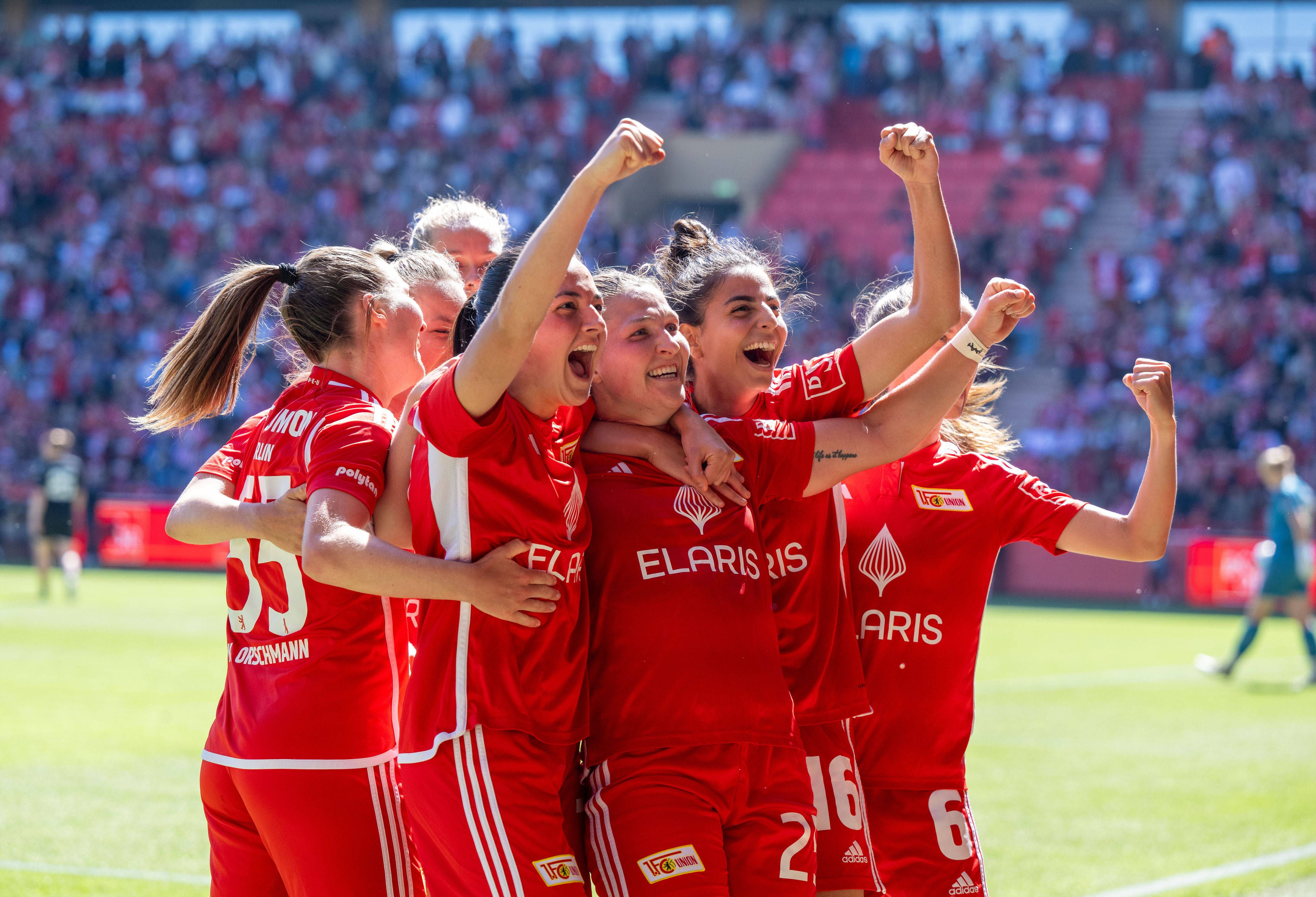 8:0! Union-Frauen stürmen mit Torfestival in die Zweite Liga
