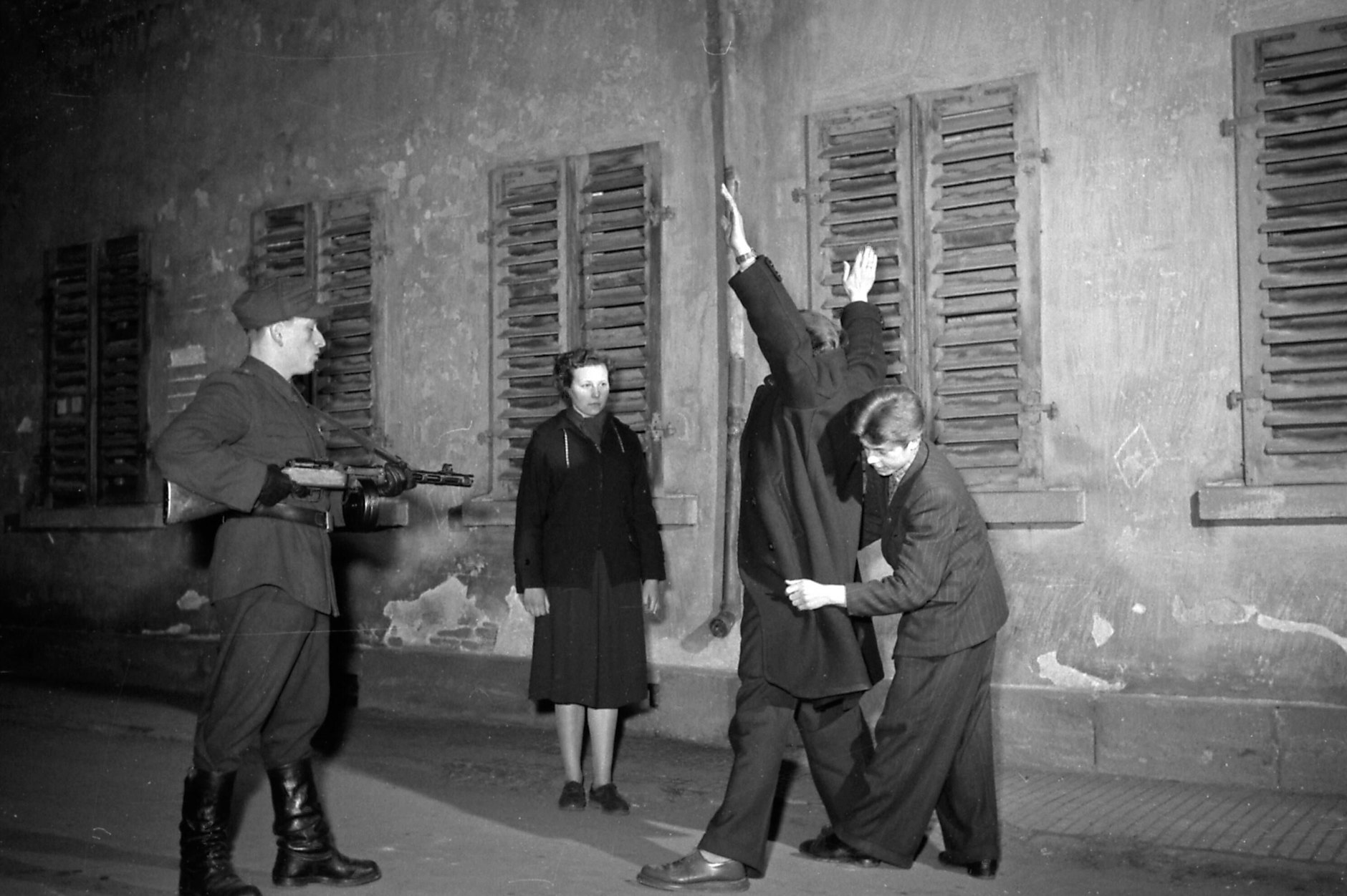 Heute vor 62 Jahren DDRGrenzpolizist erschießt Jungen