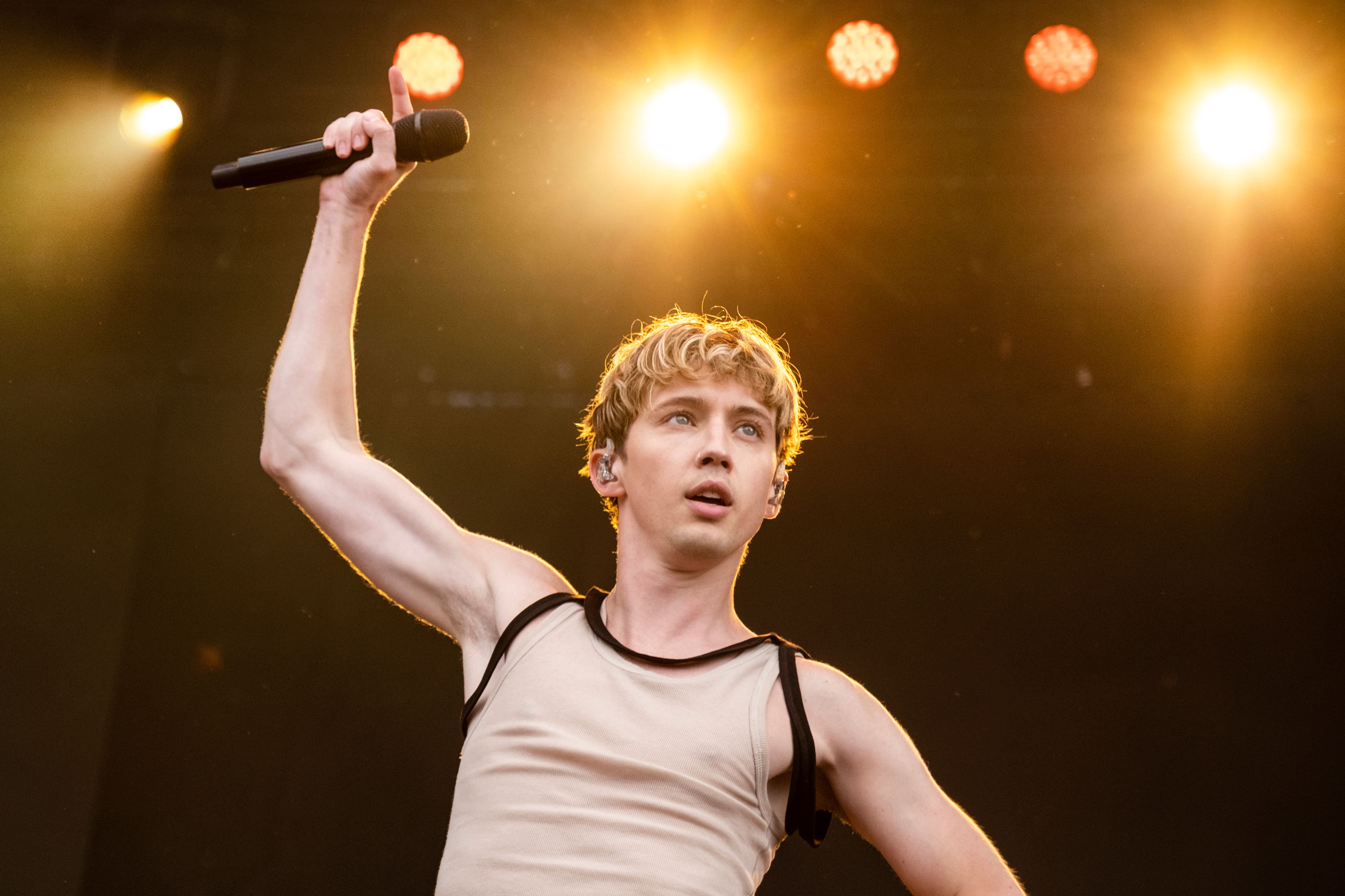 Troye Sivan beim Konzert im Velodrom: „Wenn wir eine Party wollen, müssen wir nach Berlin!“